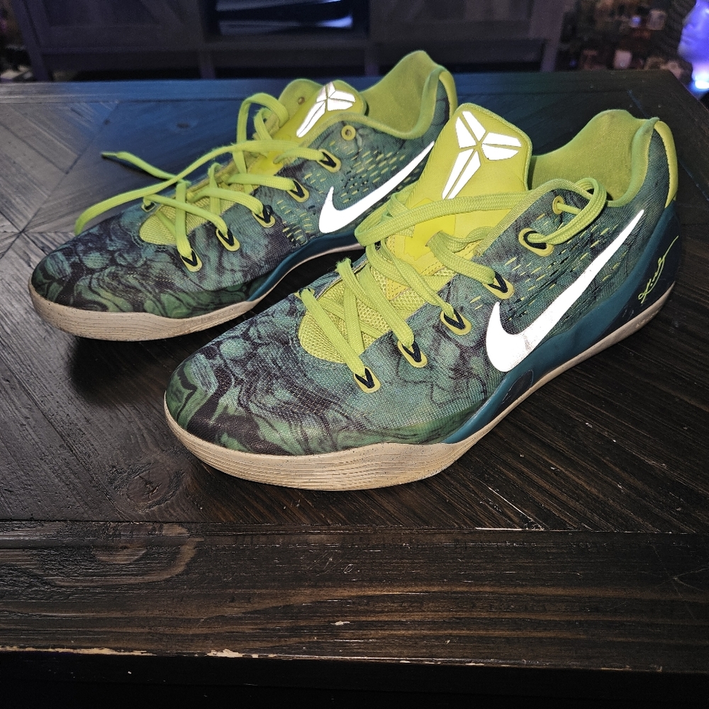 Nike Kobe 9 Easter - image 1